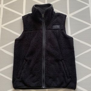 Womens The North Face Black Sherpa Vest Size M